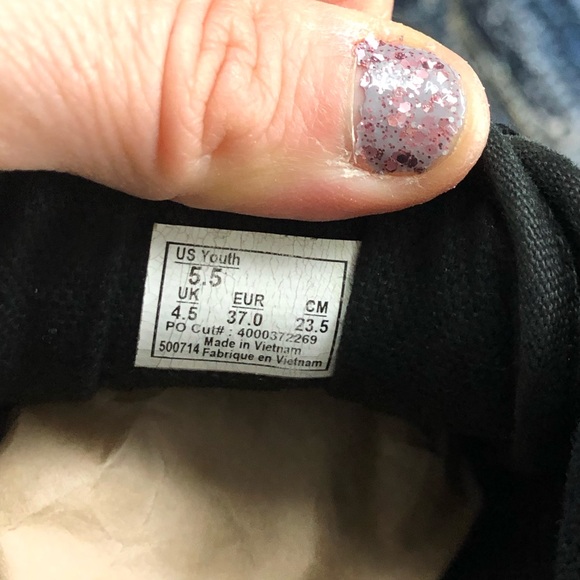 Kids Canvas Classic Vans - Picture 4 of 4